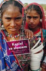 Okładka Kąpiel ze słoniem. Matka i córka w podróży dookoła świata