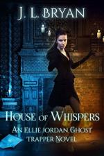 Okładka House of Whispers
