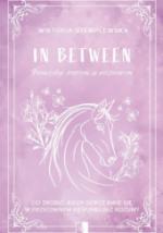 Okładka In Between: pomiędzy sercem a rozumem